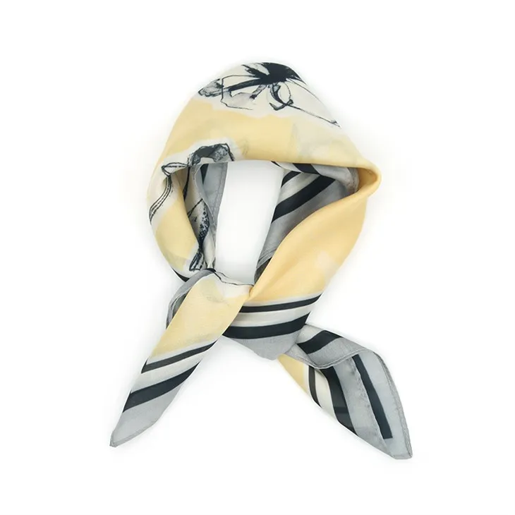 Класичні поліетиленові шарфи з квітковим принтом