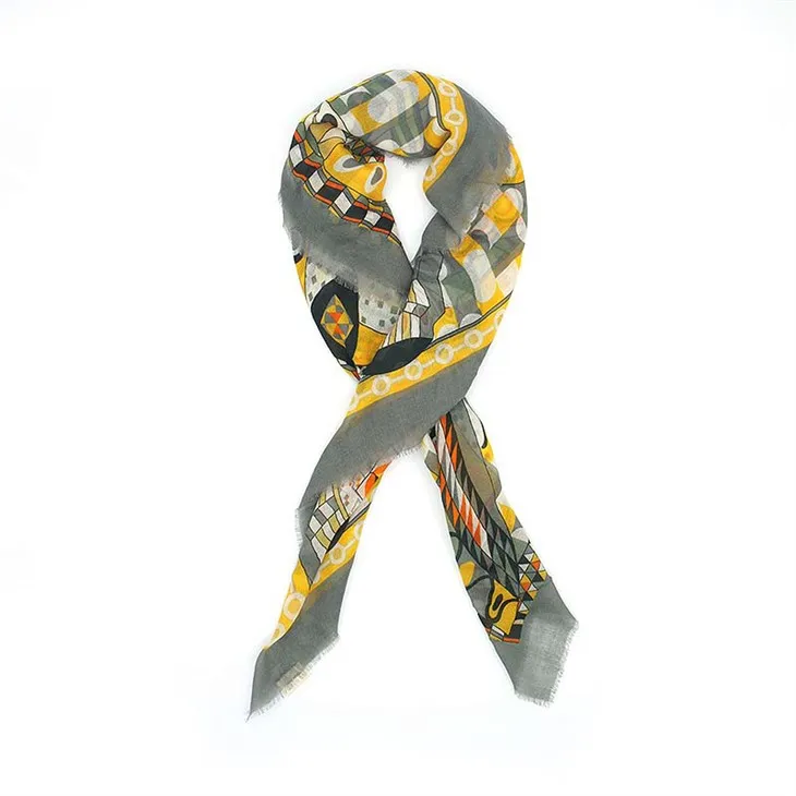 Вовняна бандана сіруватого кольору