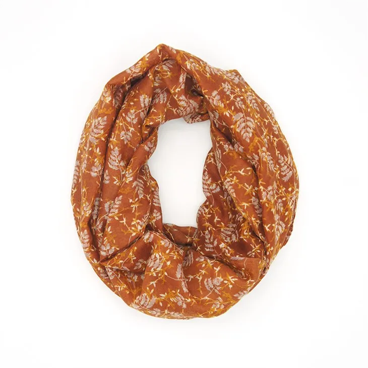 Червоні квіткові шарфи для жінок