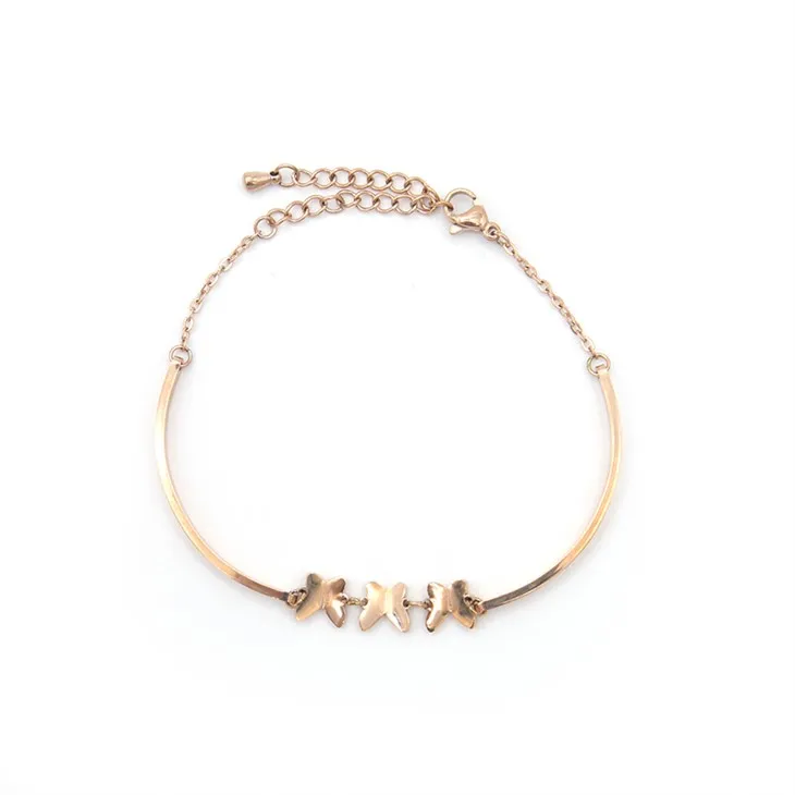 Квітковий браслет з троянди